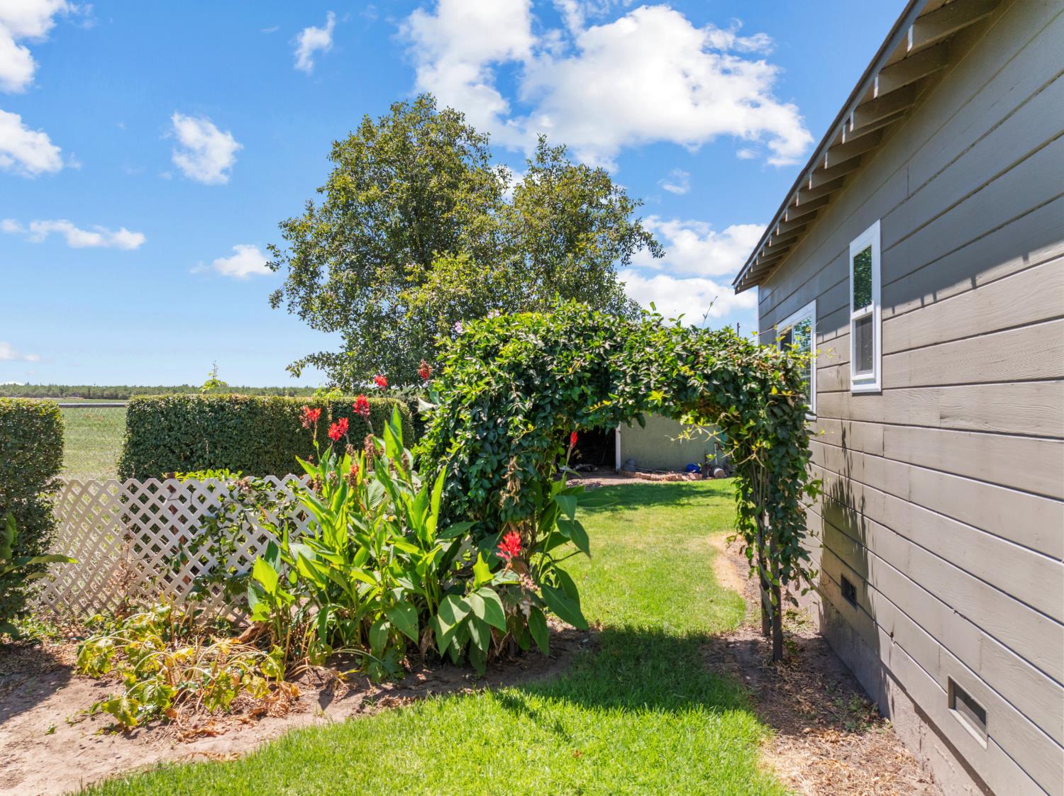29578 State Highway 120, Escalon, CA 95320
