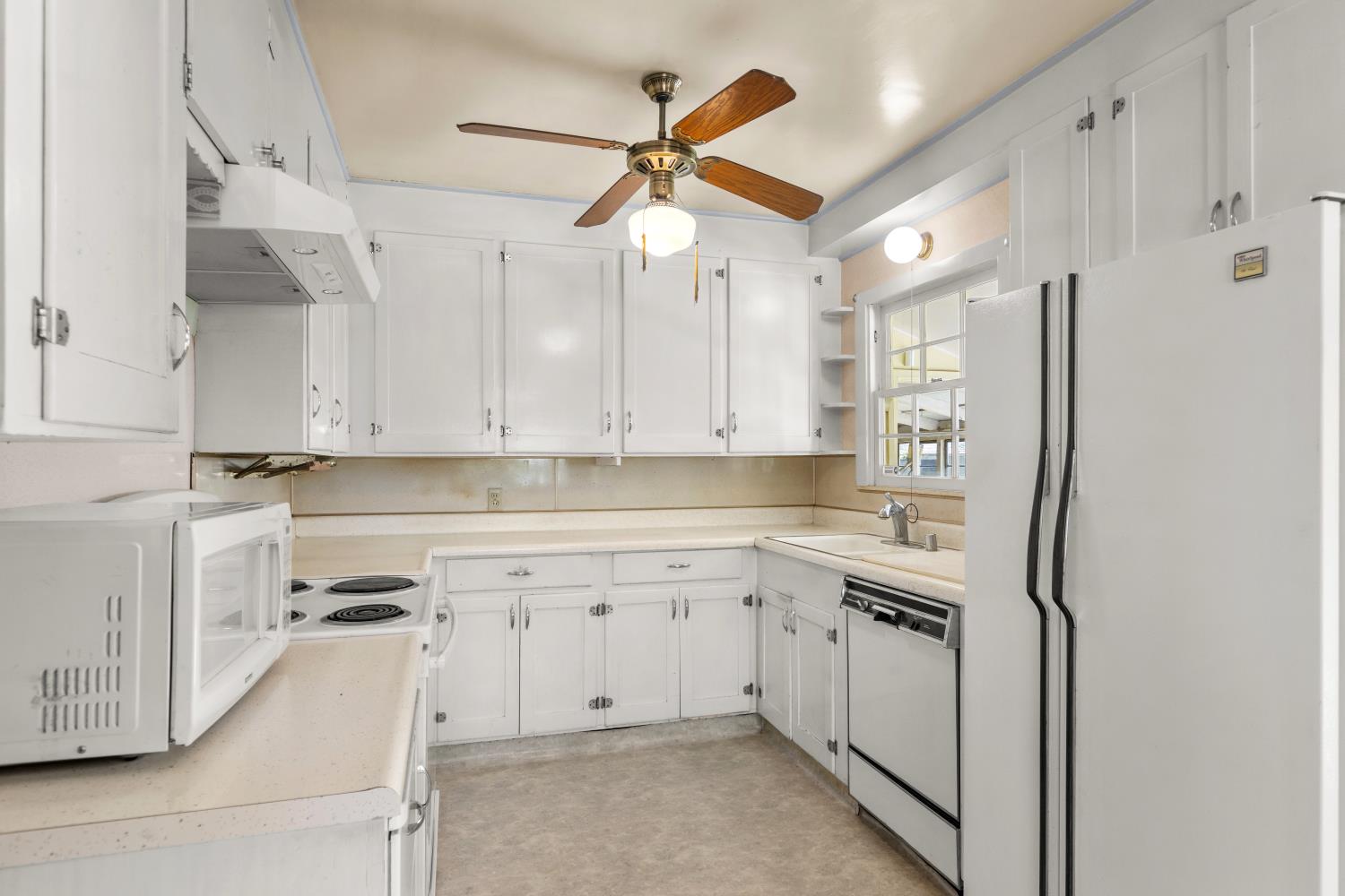 29578 State Highway 120, Escalon, CA 95320