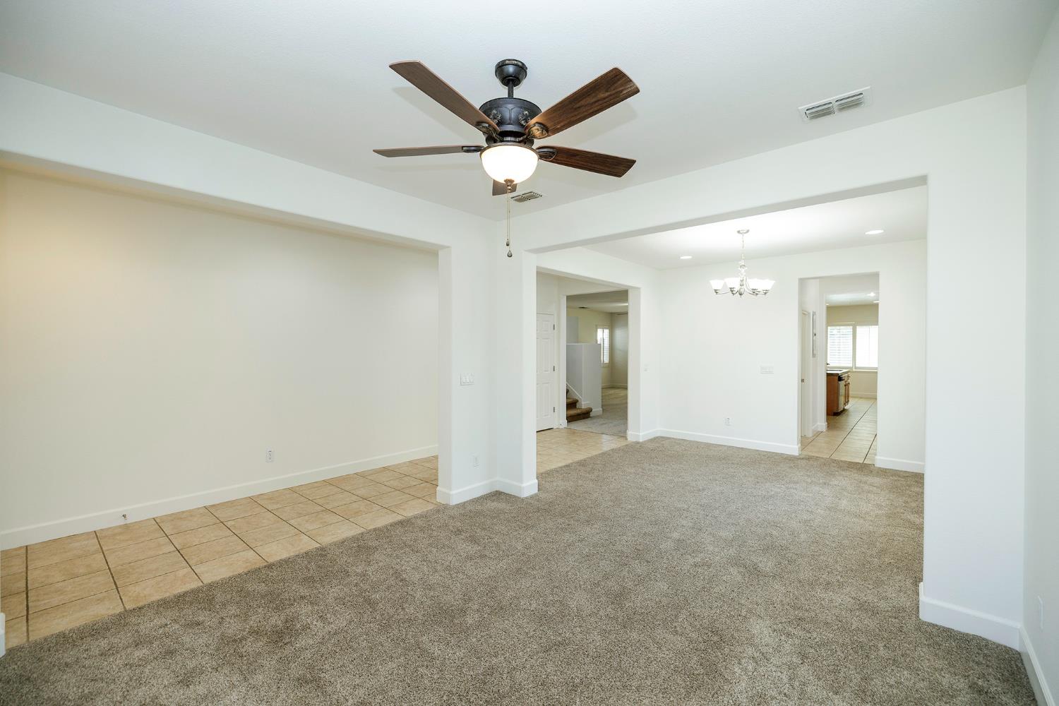 2049 Baluchi Way, Oakdale, CA 95361