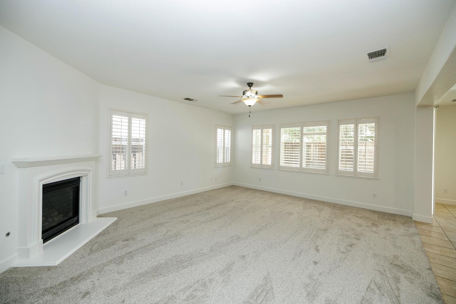 2049 Baluchi Way, Oakdale, CA 95361