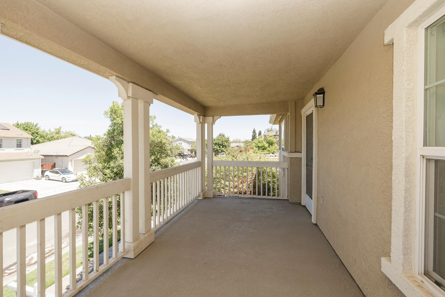 2049 Baluchi Way, Oakdale, CA 95361
