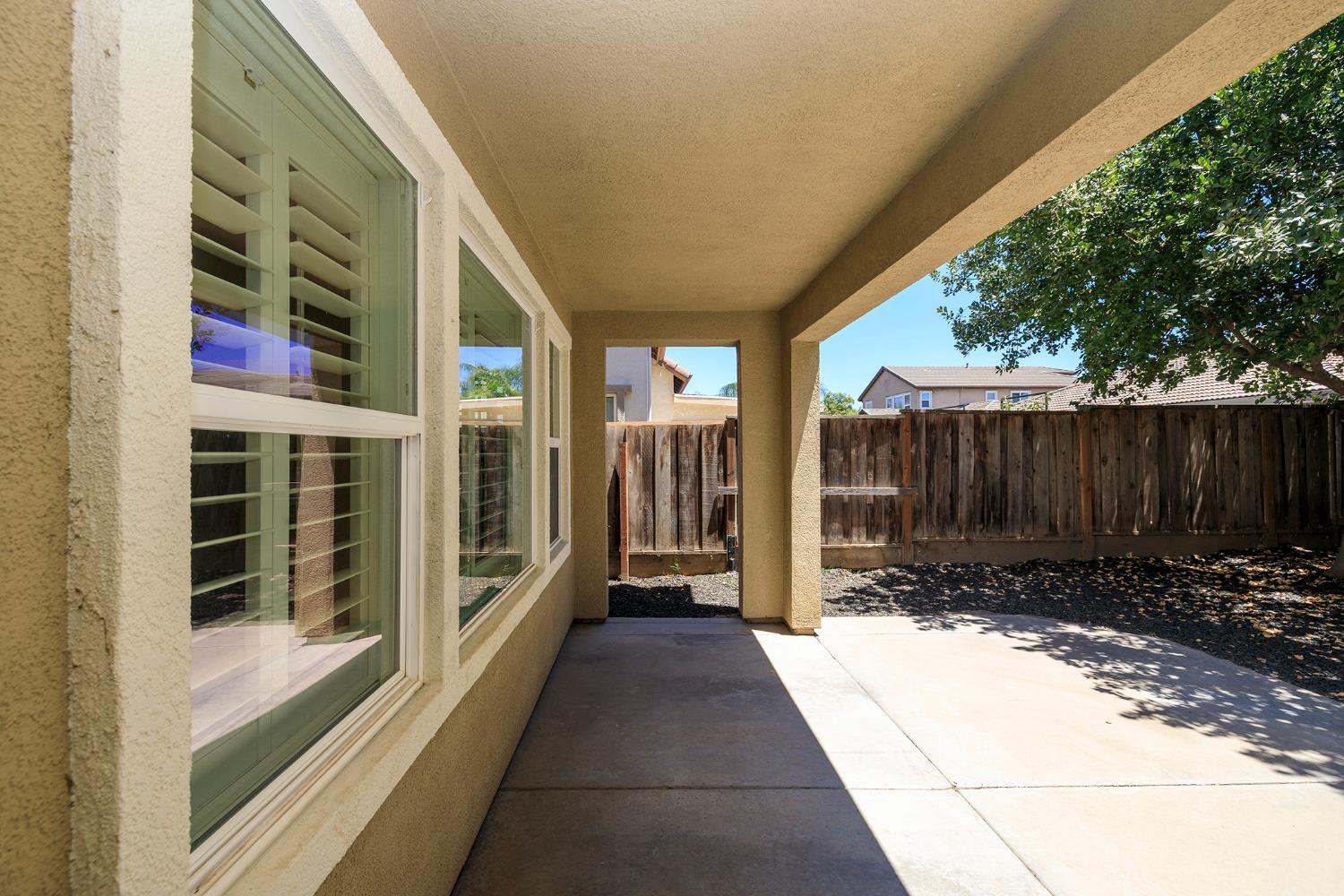2049 Baluchi Way, Oakdale, CA 95361