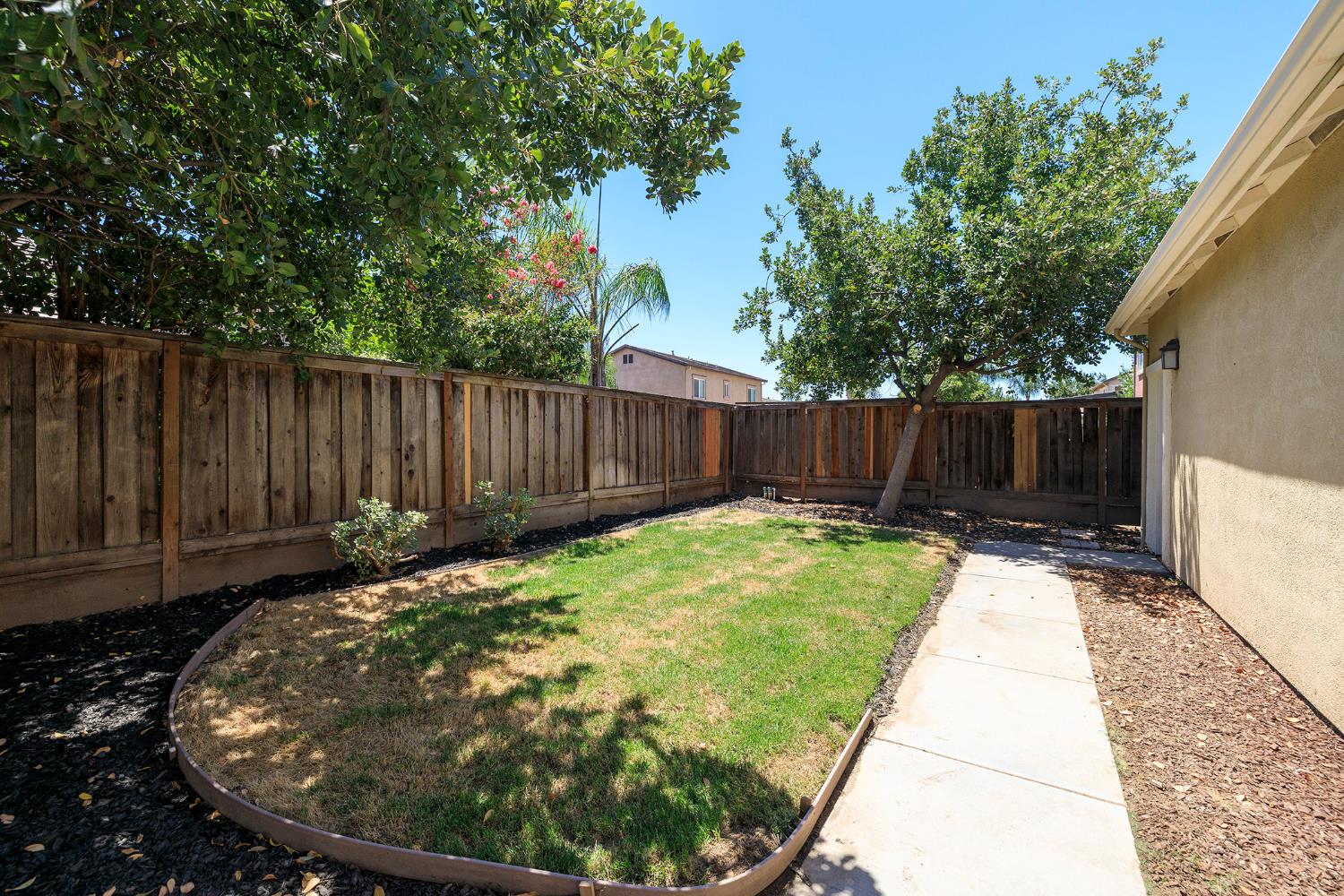 2049 Baluchi Way, Oakdale, CA 95361