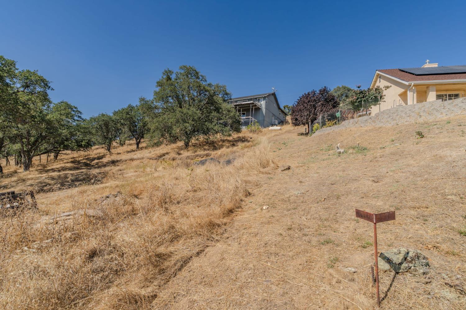 2205 Arrowhead St, Copperopolis, CA 95228