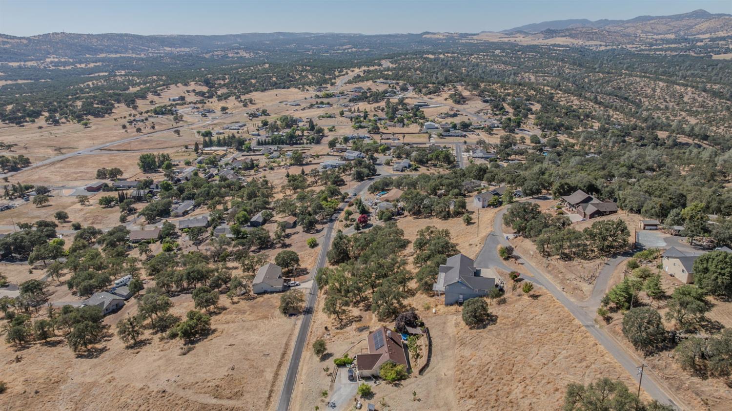 2205 Arrowhead St, Copperopolis, CA 95228