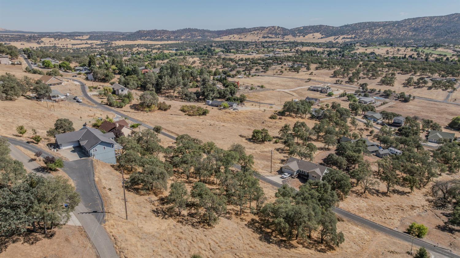 2205 Arrowhead St, Copperopolis, CA 95228