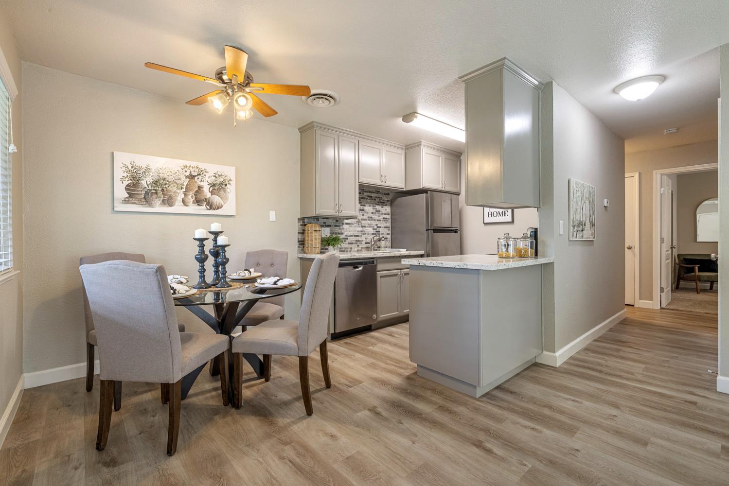 201 Woodrow Ave #48, Modesto, CA 95350