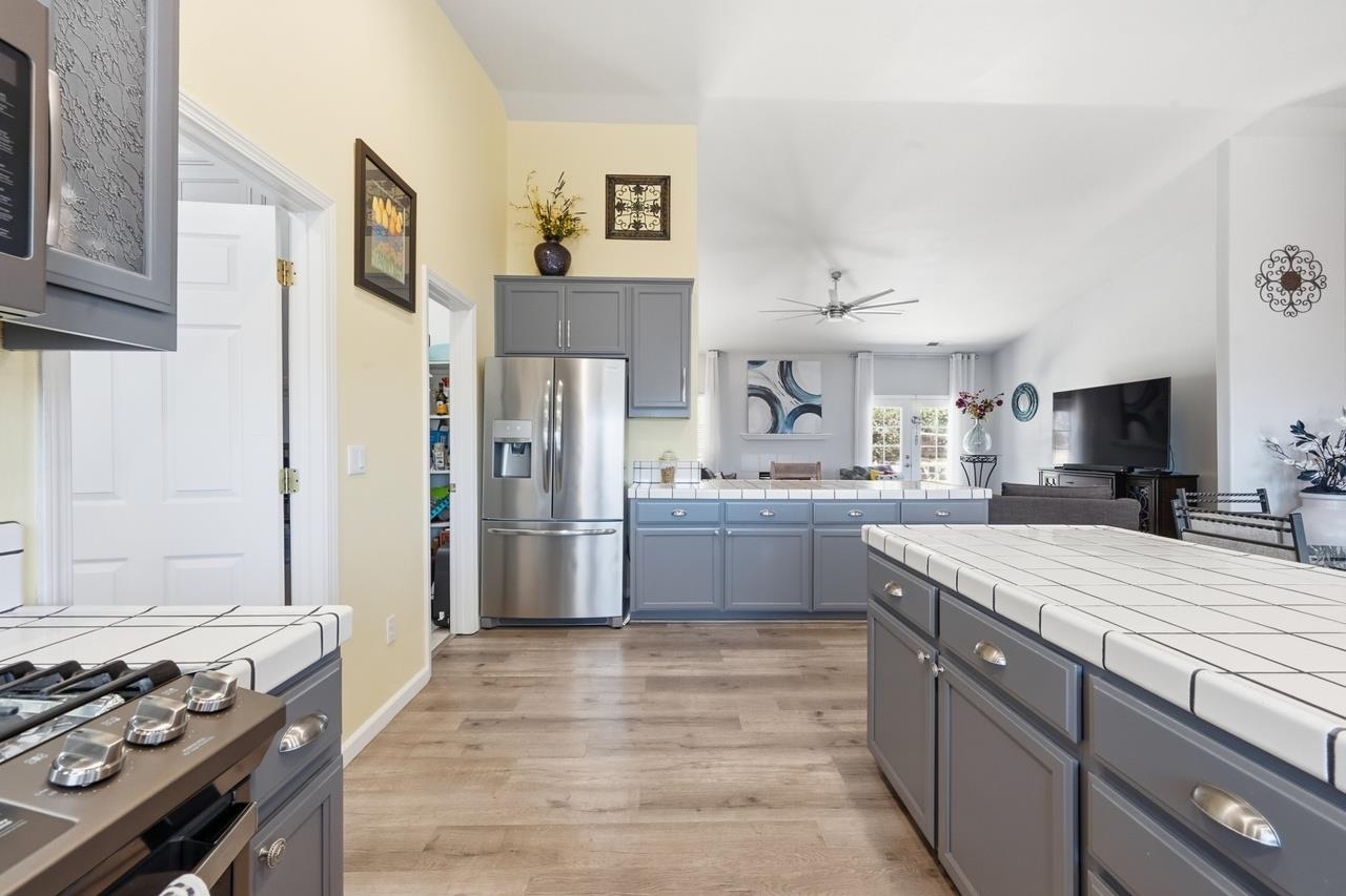 4492 Bayview Dr, Copperopolis, CA 95228