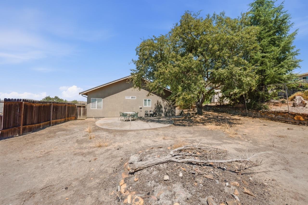 4492 Bayview Dr, Copperopolis, CA 95228