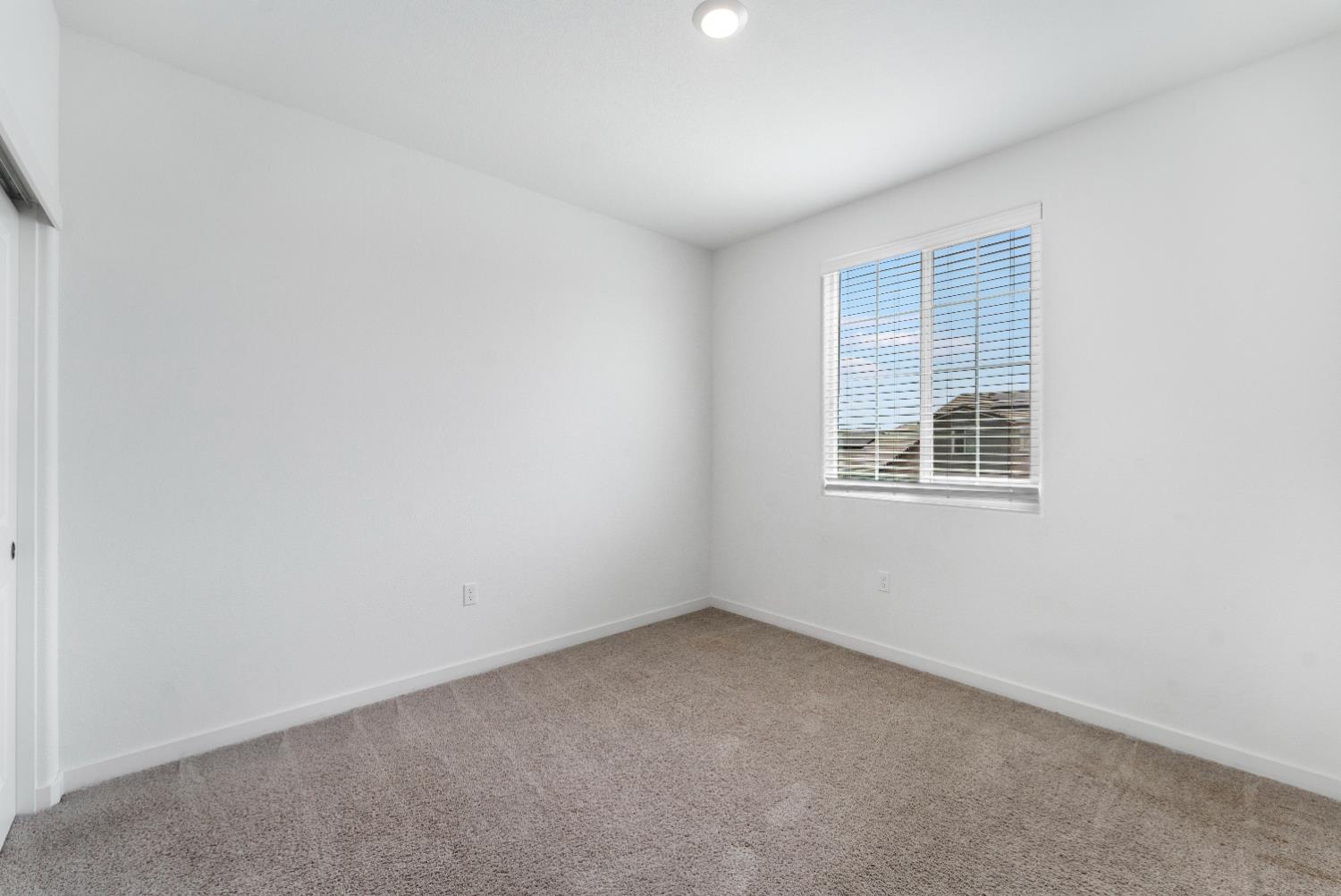 851 Rosazzo Ln, Manteca, CA 95337