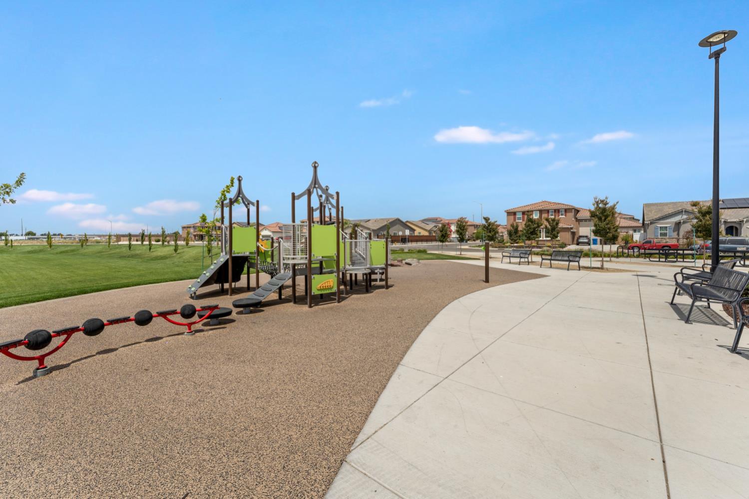 851 Rosazzo Ln, Manteca, CA 95337