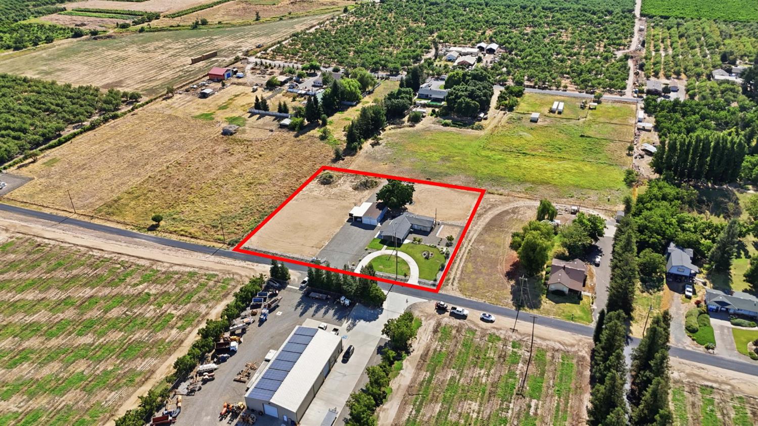 543 S Blossom Rd, Waterford, CA 95386