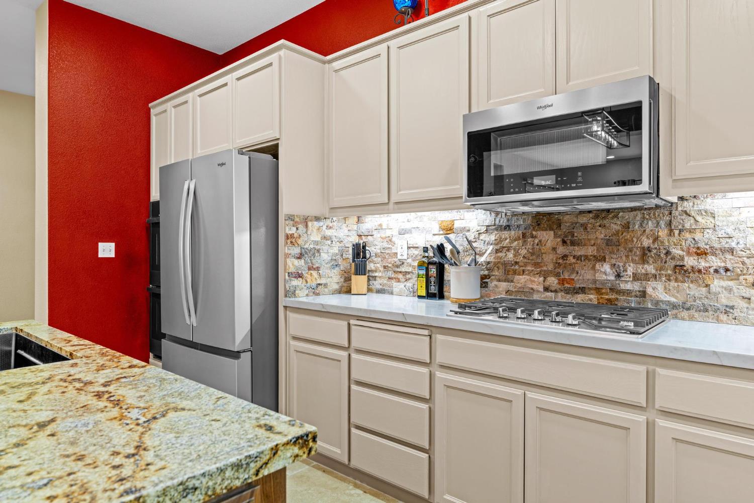 402 Farinelli, Escalon, CA 95320