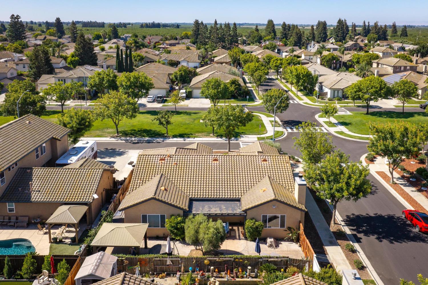402 Farinelli, Escalon, CA 95320