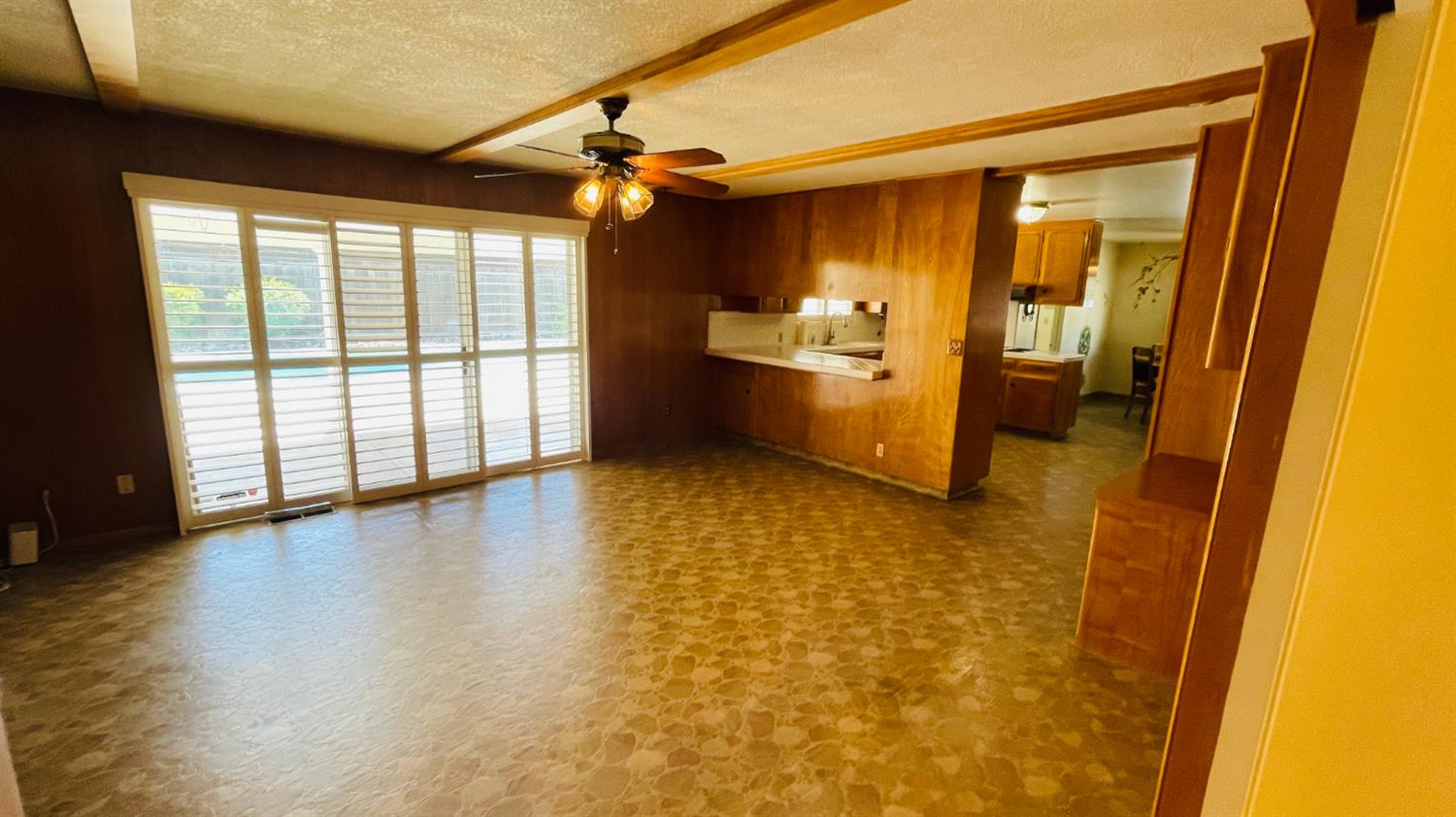 712 Leytonstone Ave, Modesto, CA 95355