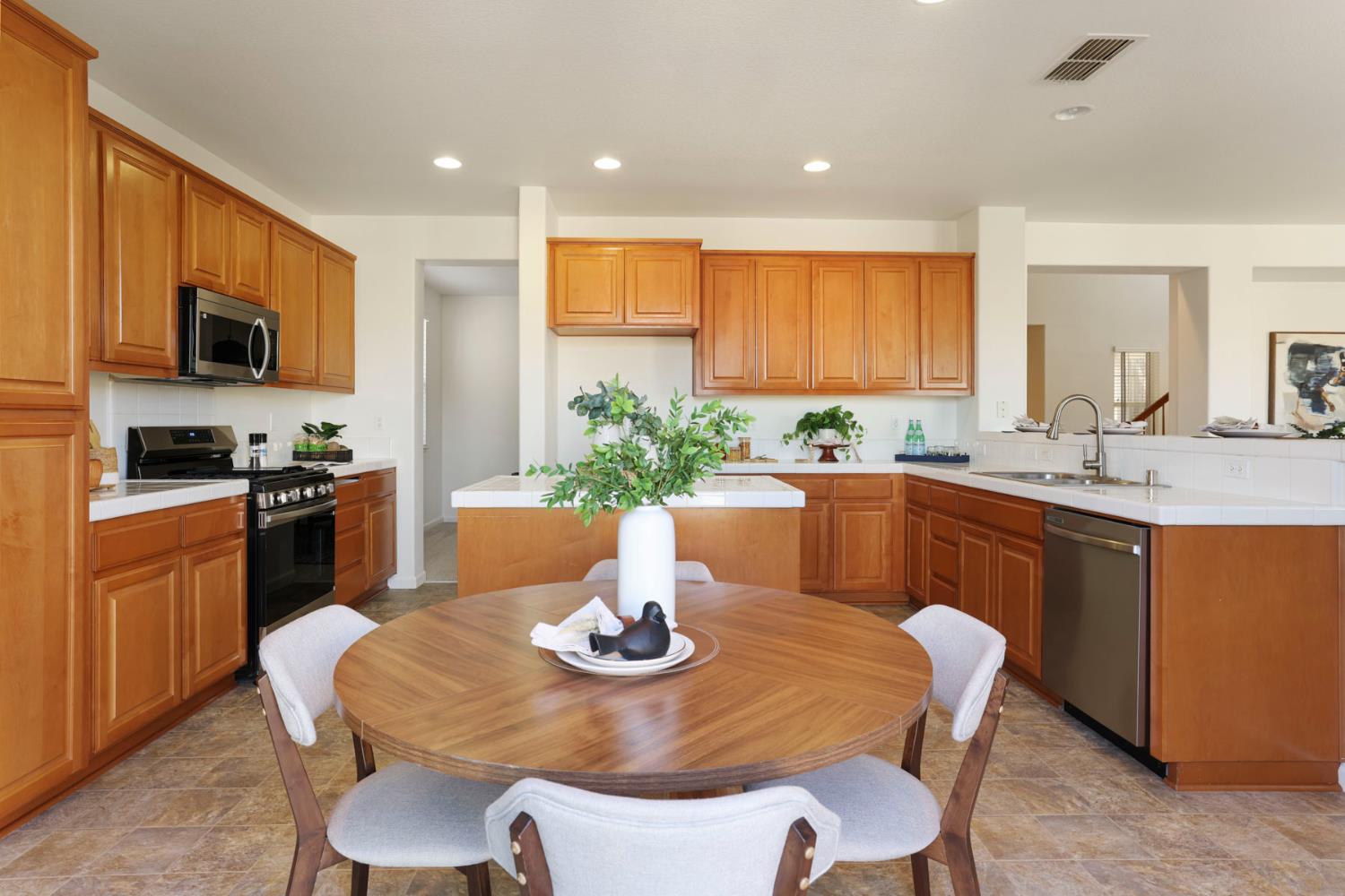 20665 Golf Canyon Ct, Patterson, CA 95363
