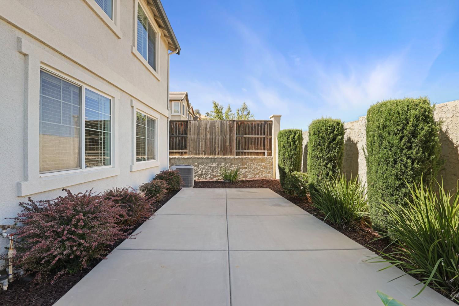 20665 Golf Canyon Ct, Patterson, CA 95363