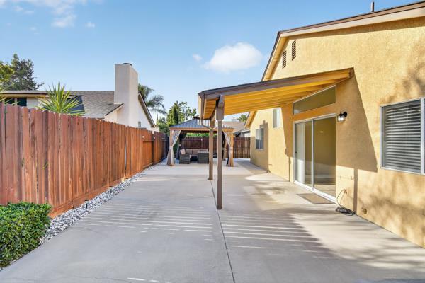 9667 Douglas Ave, Delhi, CA 95315