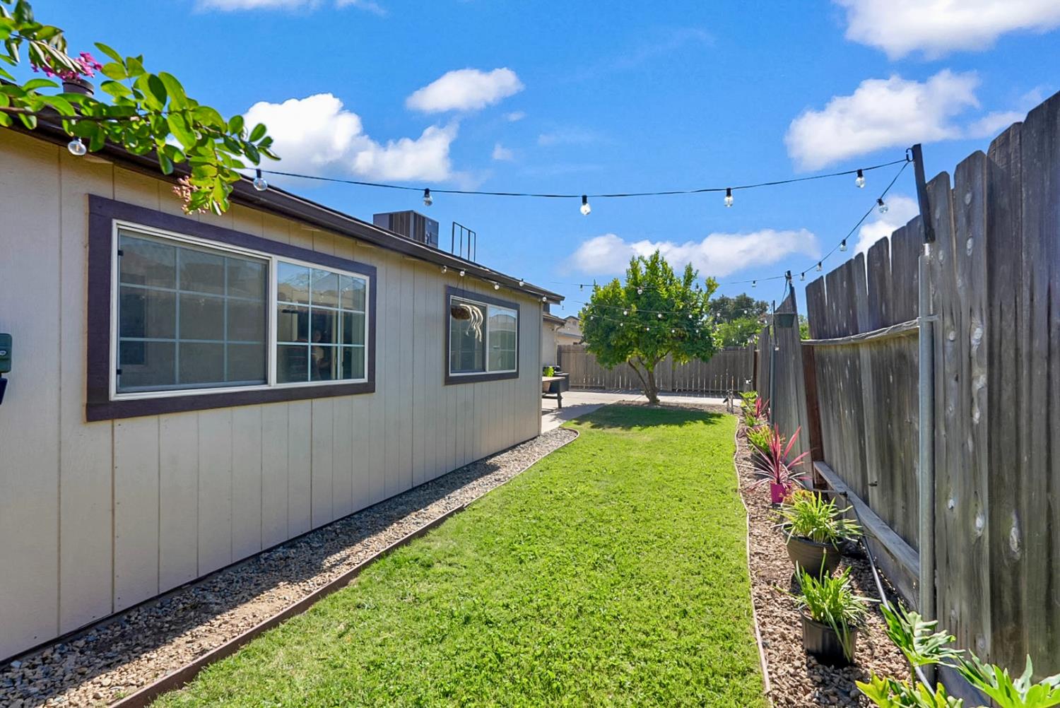 3813 Tumbleweed Ct, Modesto, CA 95355