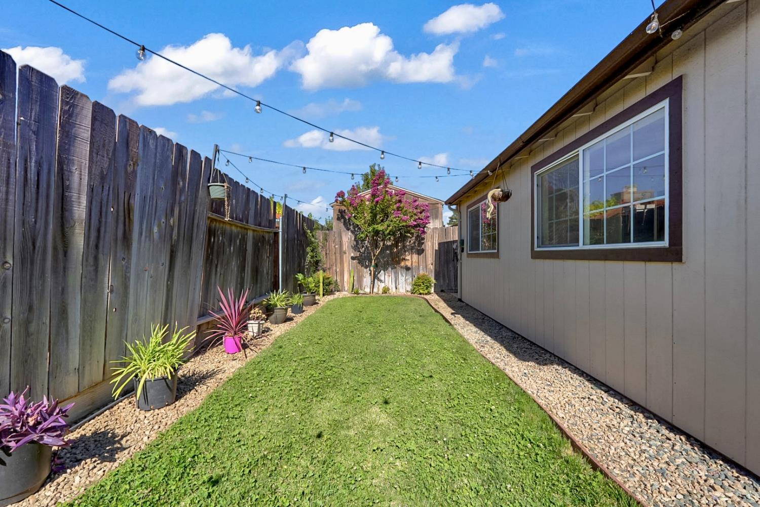 3813 Tumbleweed Ct, Modesto, CA 95355
