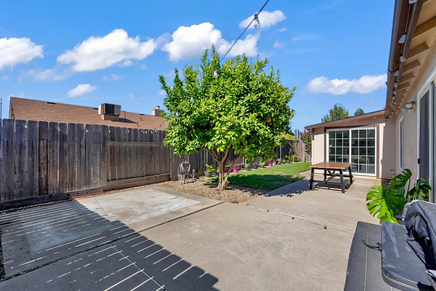 3813 Tumbleweed Ct, Modesto, CA 95355