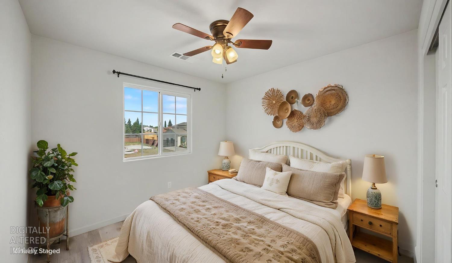 5560 Landon Ln, Riverbank, CA 95367