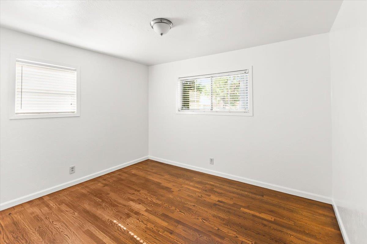 1213 Adel St, Modesto, CA 95350