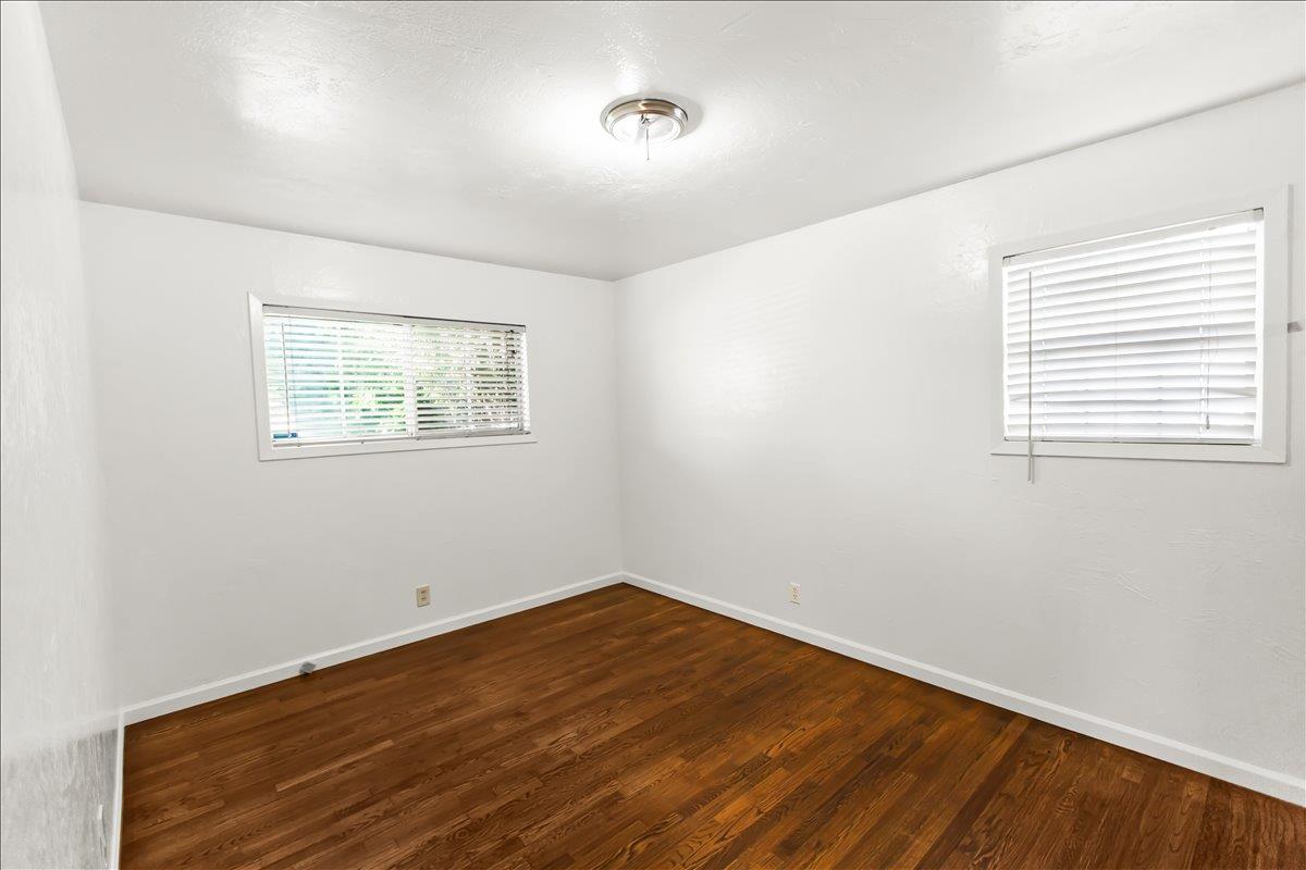 1213 Adel St, Modesto, CA 95350