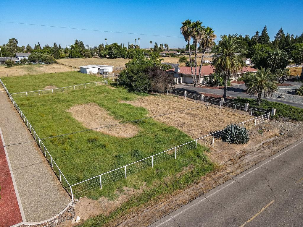 5869 Golf Rd, Merced, CA 95340