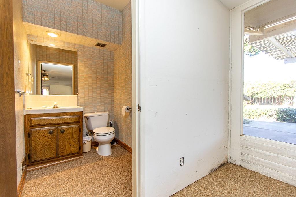 5869 Golf Rd, Merced, CA 95340