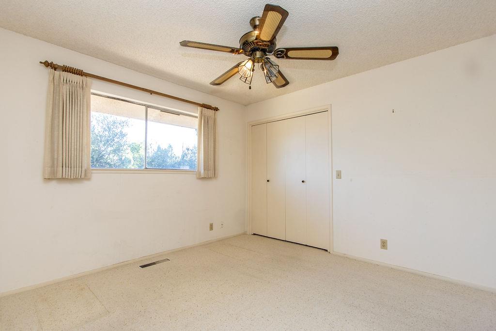 5869 Golf Rd, Merced, CA 95340