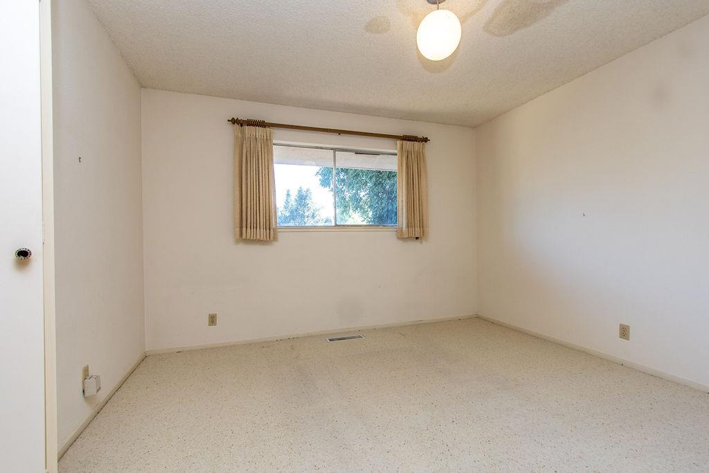 5869 Golf Rd, Merced, CA 95340