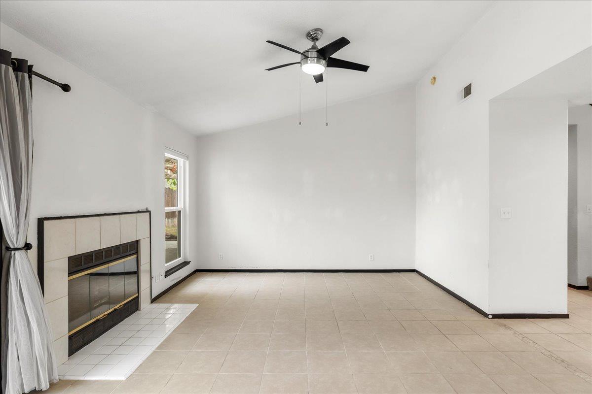 2061 Royal Wood Ln, Turlock, CA 95380