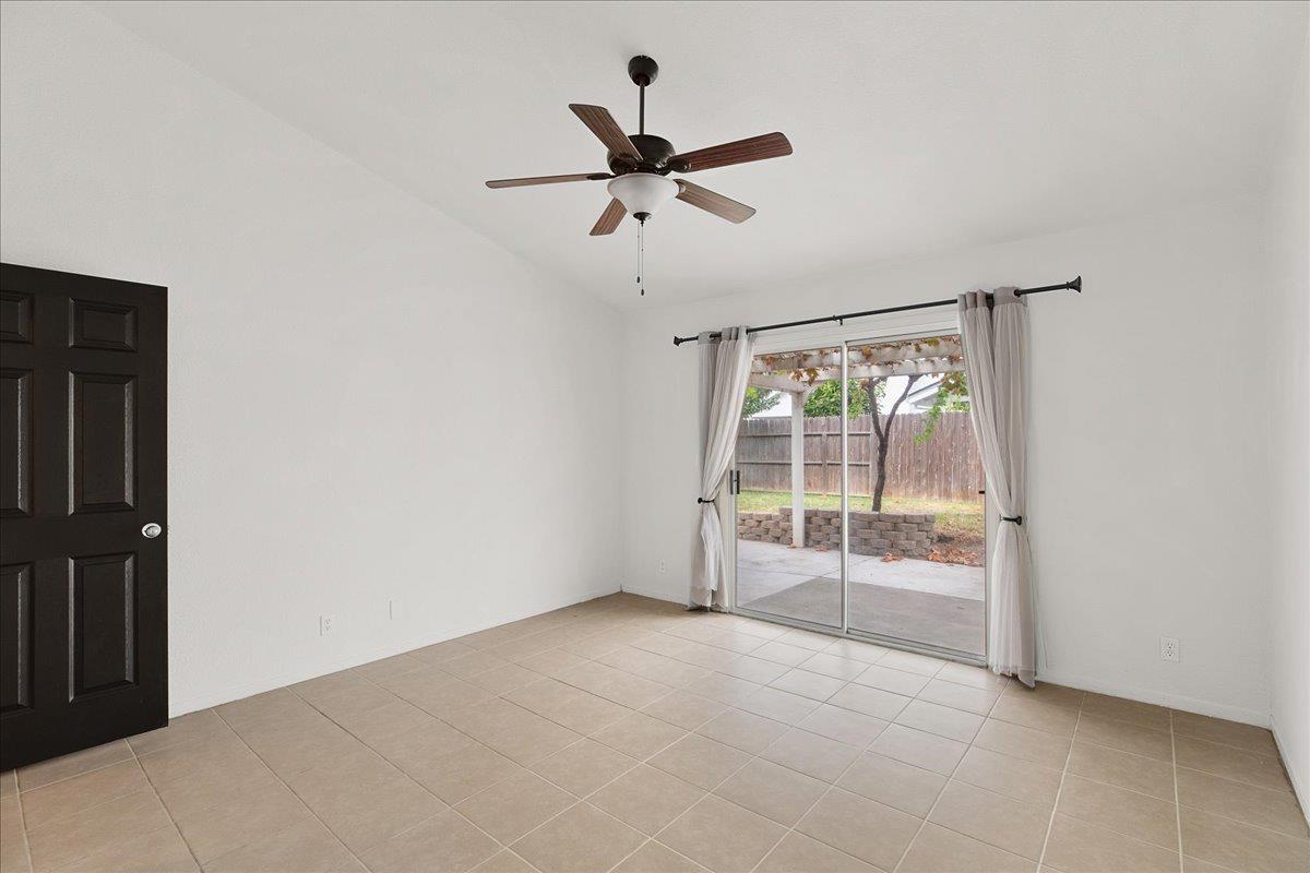 2061 Royal Wood Ln, Turlock, CA 95380