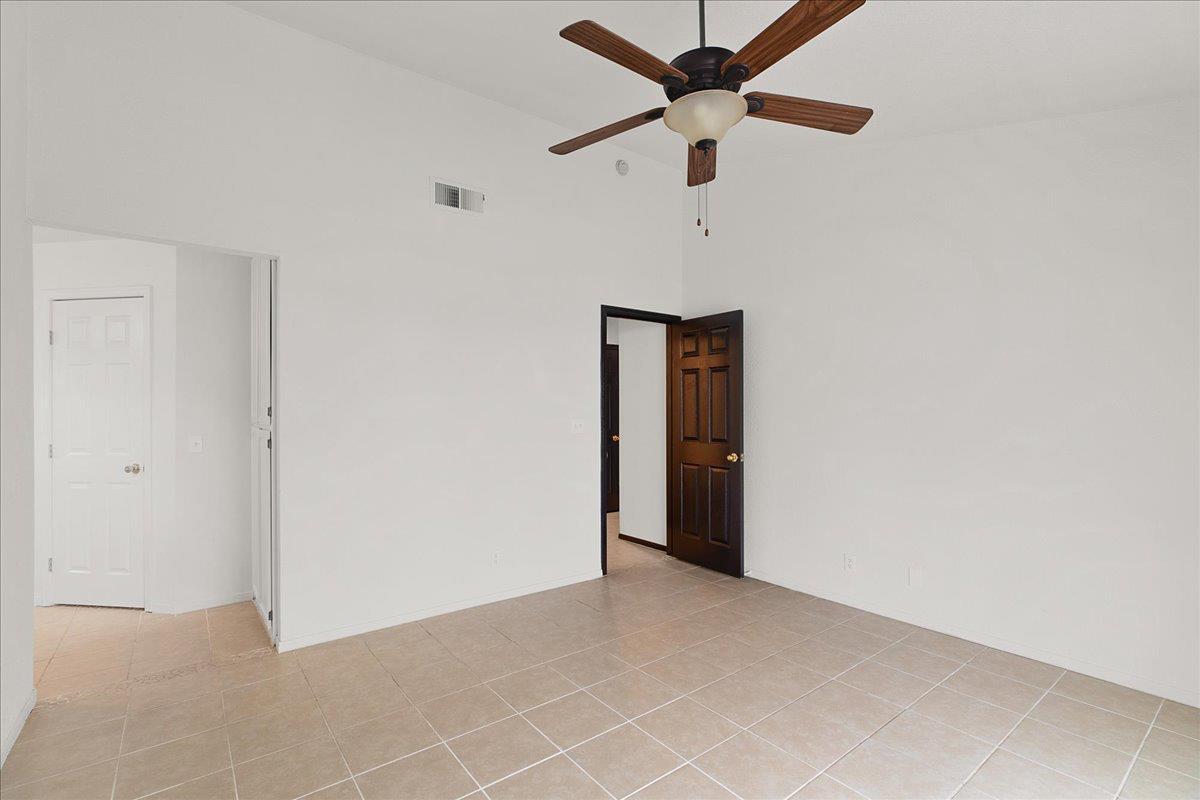 2061 Royal Wood Ln, Turlock, CA 95380
