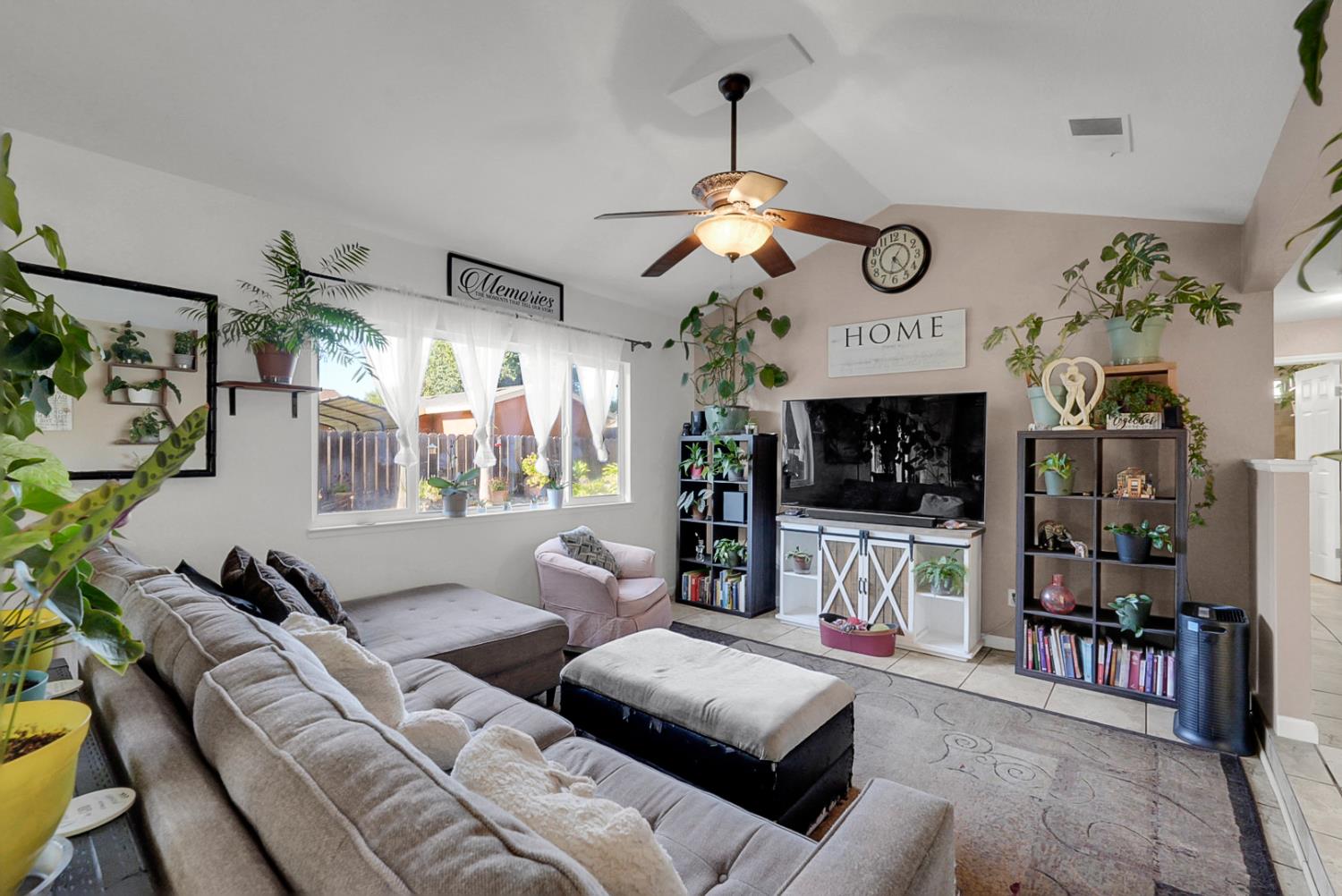 3345 Joshua Way, Modesto, CA 95355