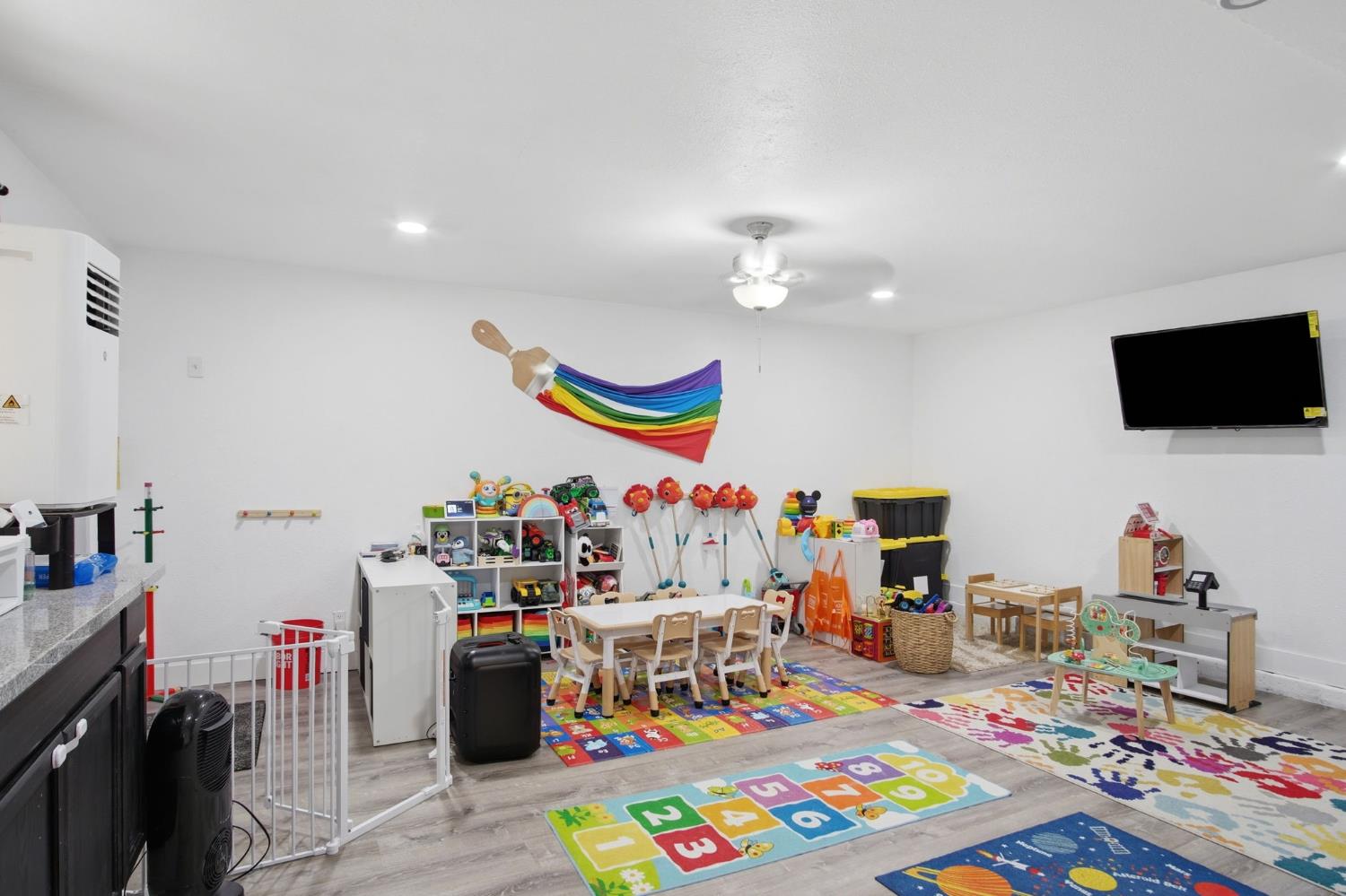 2853 Pamplona Way, Modesto, CA 95354