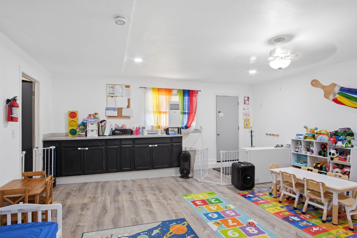 2853 Pamplona Way, Modesto, CA 95354
