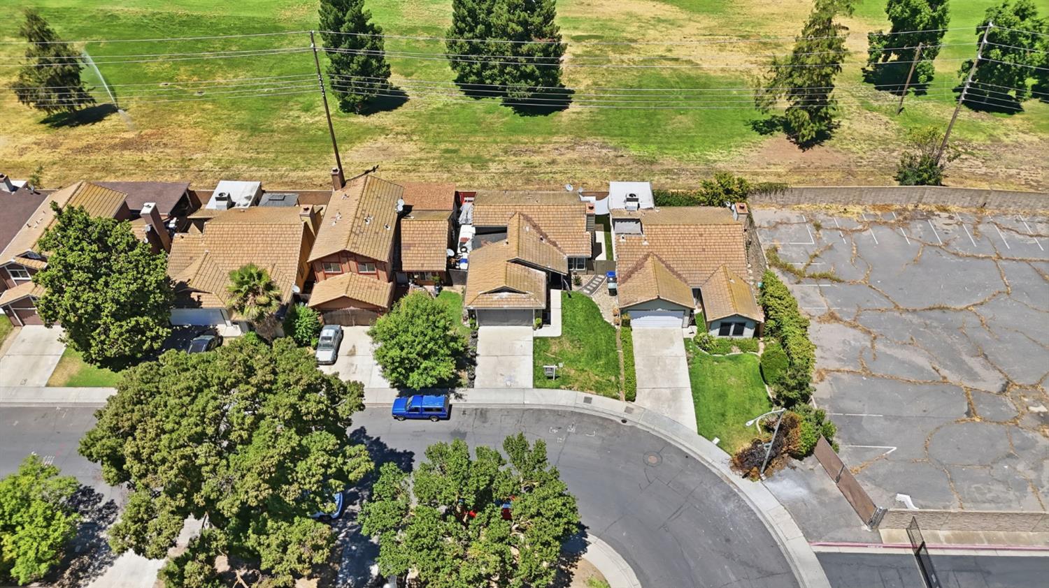 2853 Pamplona Way, Modesto, CA 95354