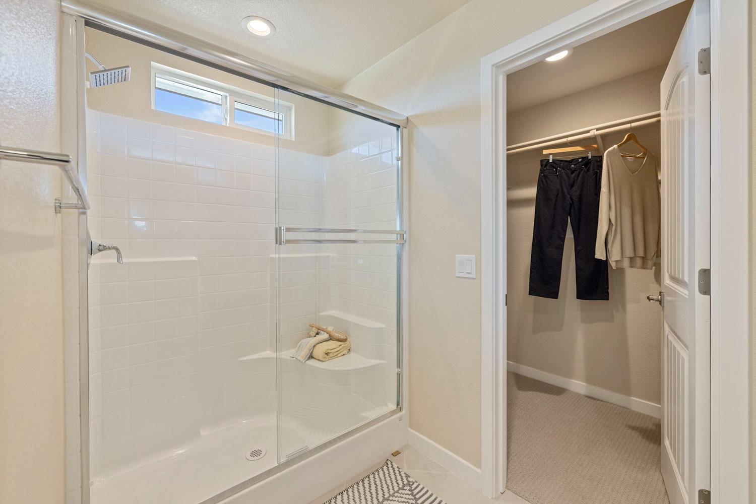 462 Quarto Dr, Turlock, CA 95380