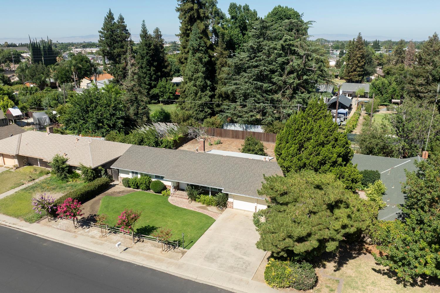 1317 Wallin Way, Modesto, CA 95351