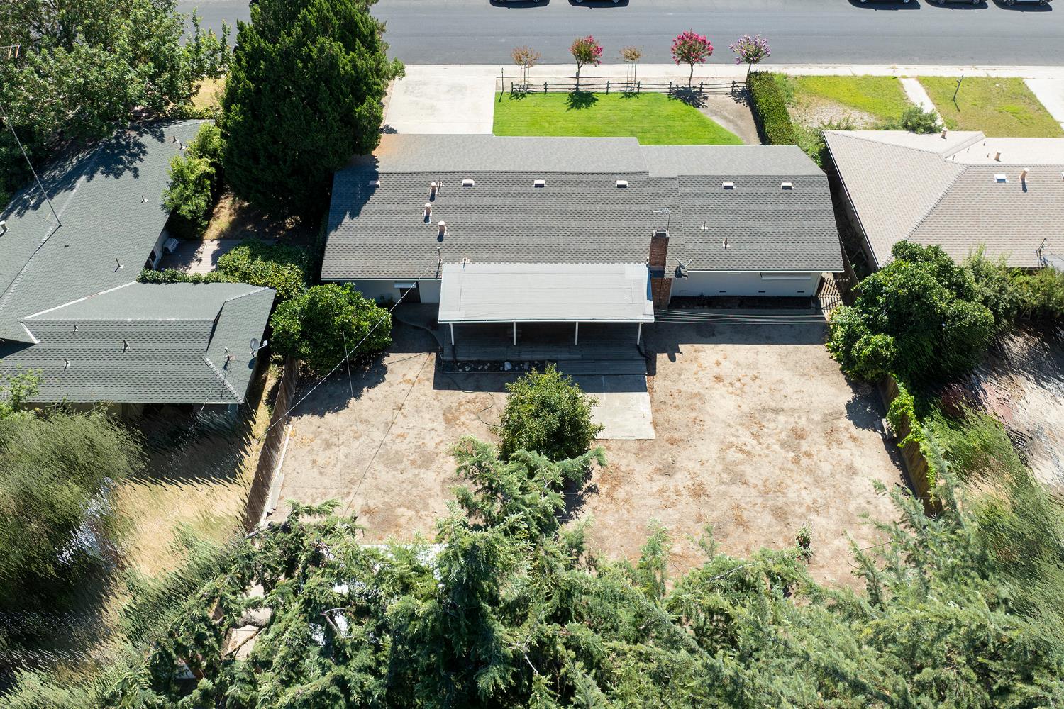 1317 Wallin Way, Modesto, CA 95351