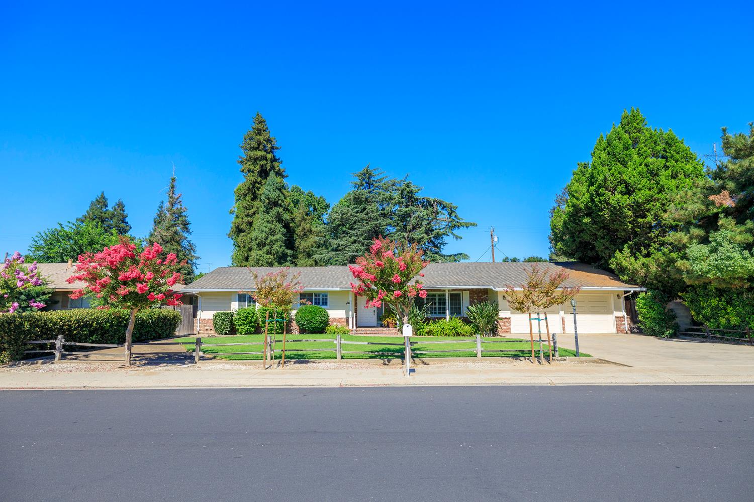 1317 Wallin Way, Modesto, CA 95351
