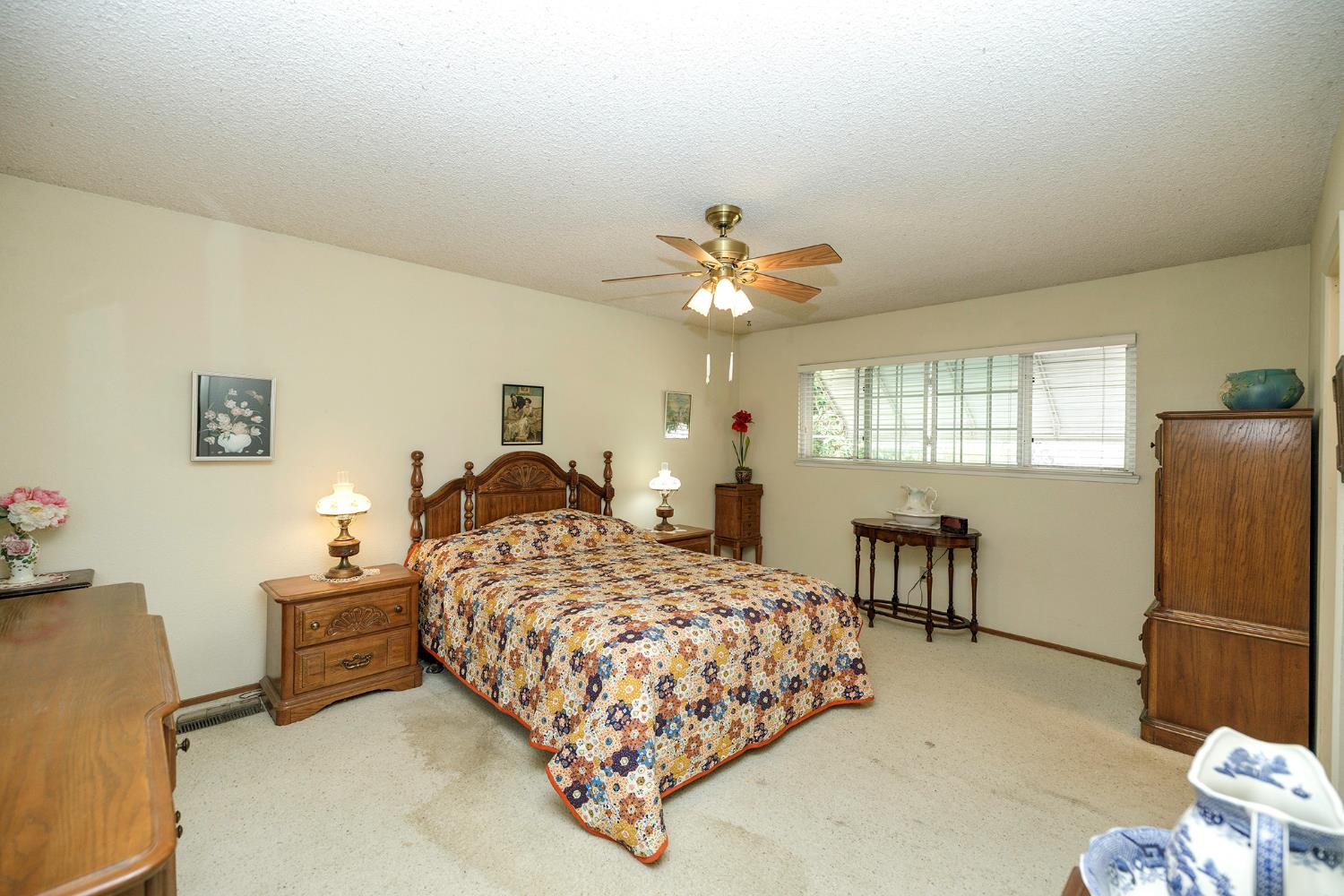 1317 Wallin Way, Modesto, CA 95351