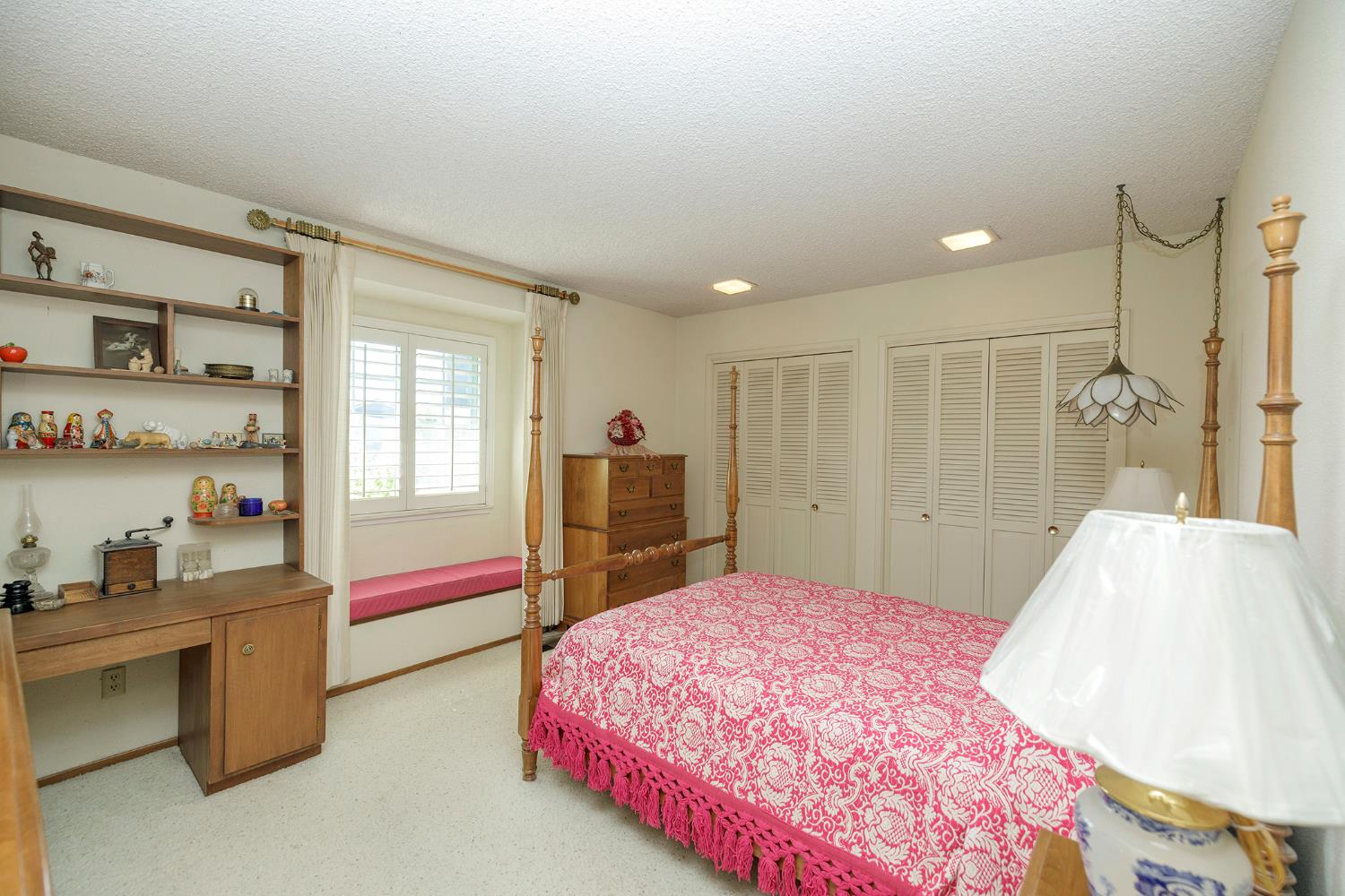 1317 Wallin Way, Modesto, CA 95351