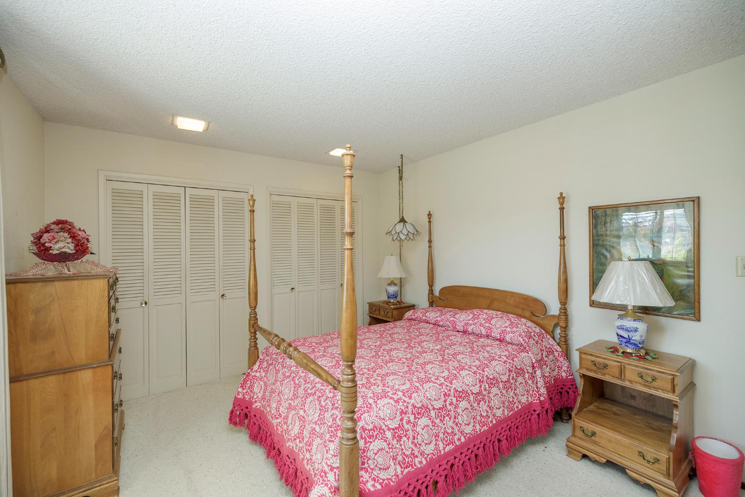 1317 Wallin Way, Modesto, CA 95351