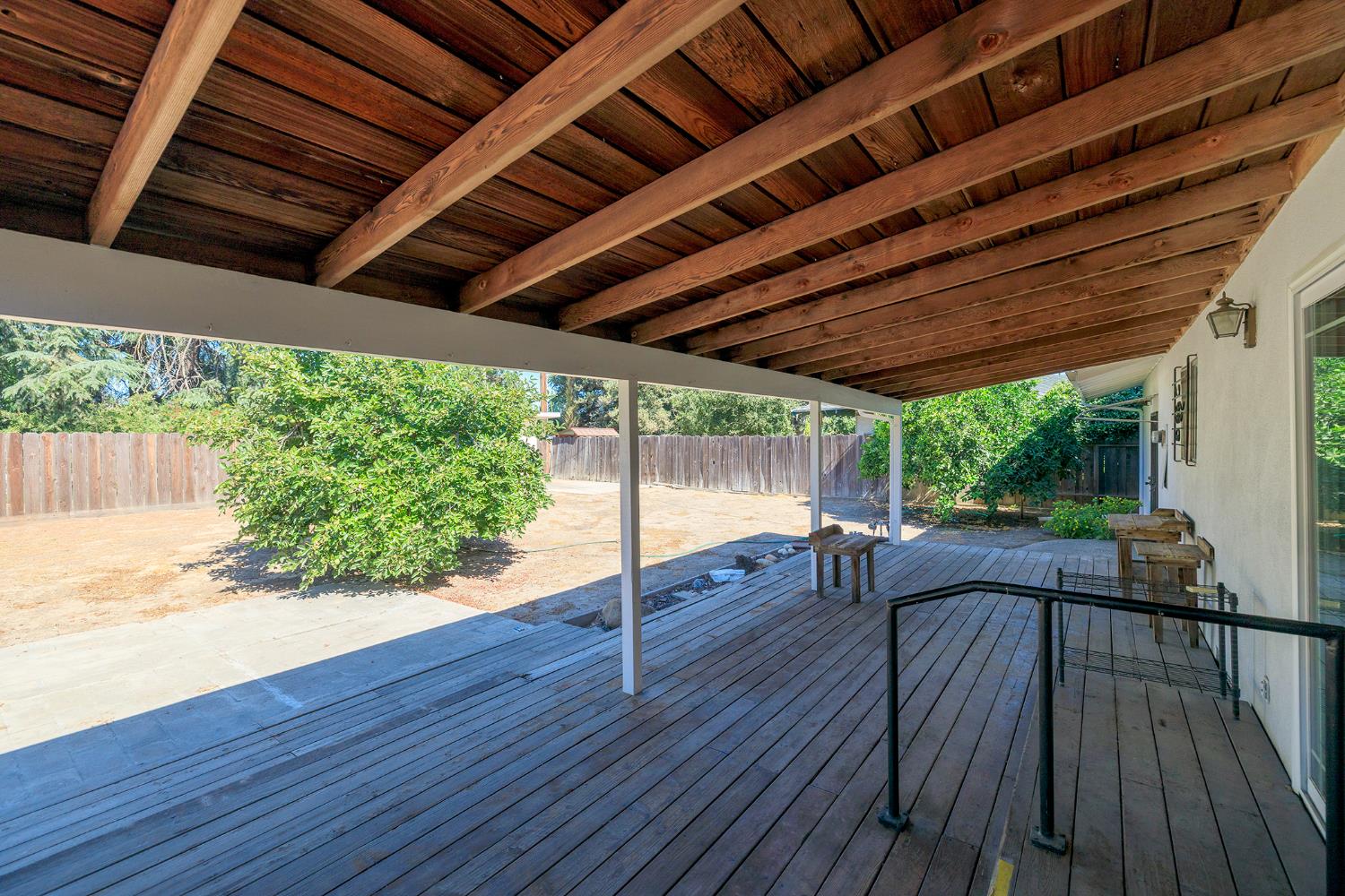1317 Wallin Way, Modesto, CA 95351