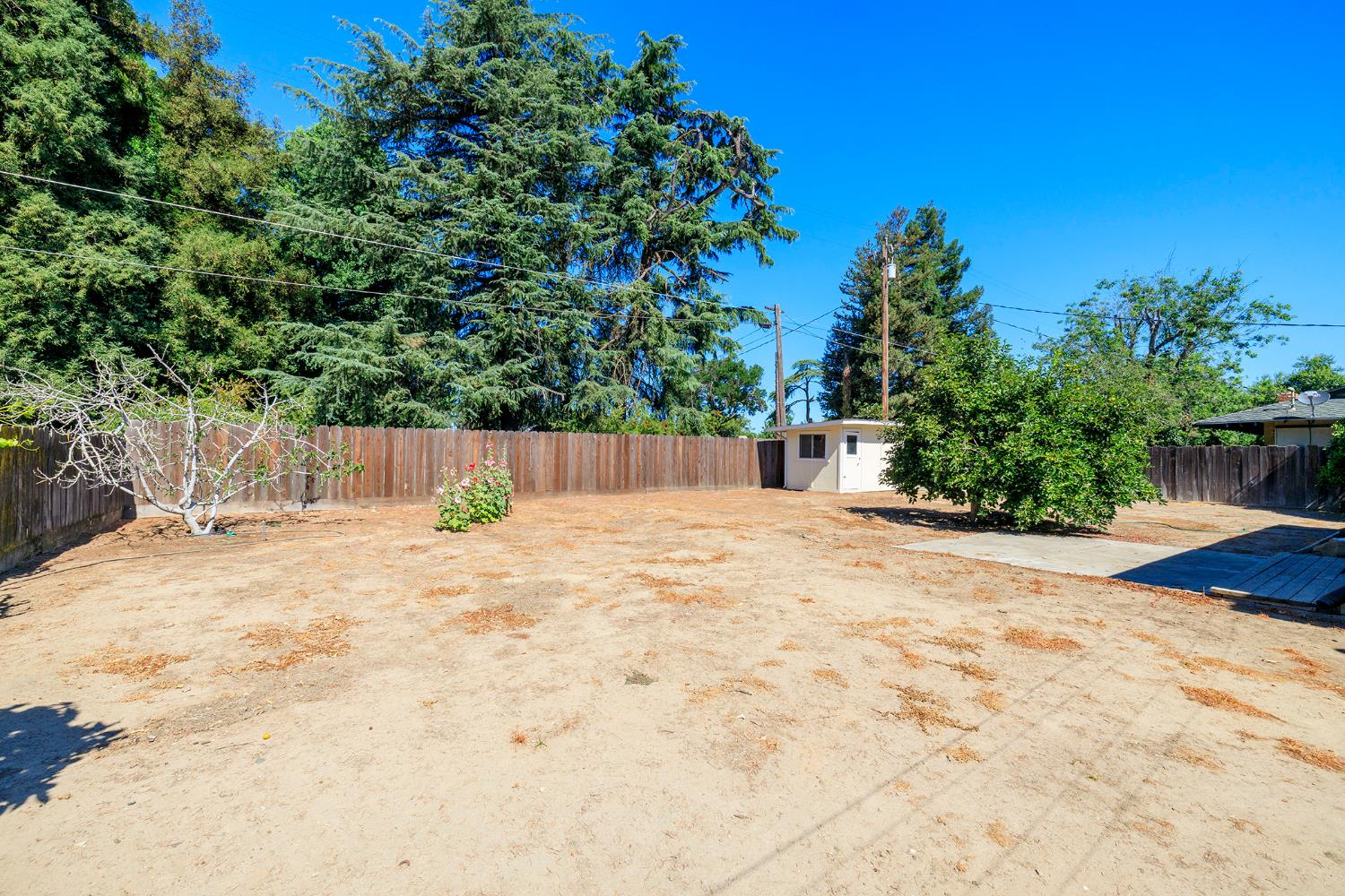 1317 Wallin Way, Modesto, CA 95351
