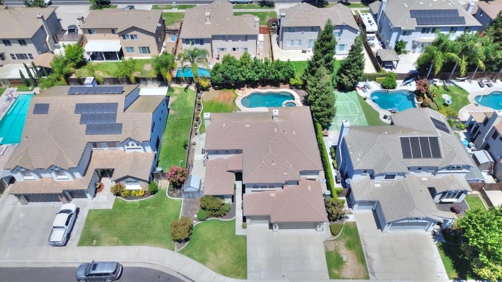565 Bodeson Ct, Ripon, CA 95366
