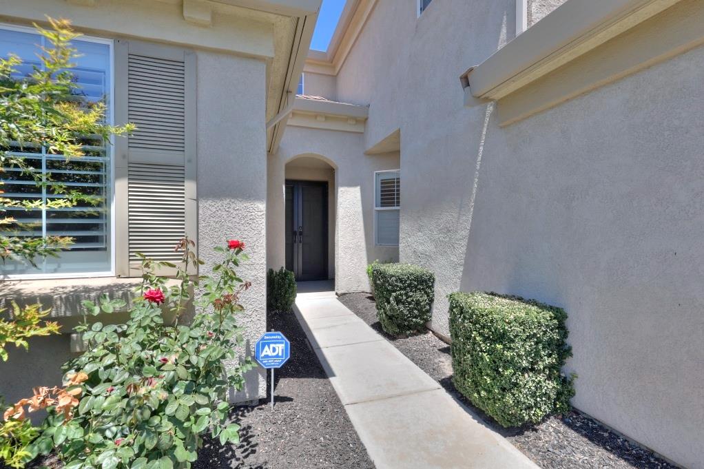 565 Bodeson Ct, Ripon, CA 95366